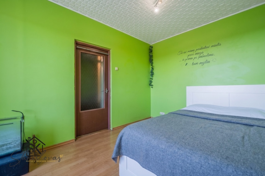 PARDUODAMAS 2 KAMBARIŲ SU HOLU BUTAS ŠILUTĖJE, MELIORATORIŲ AL. 3 8