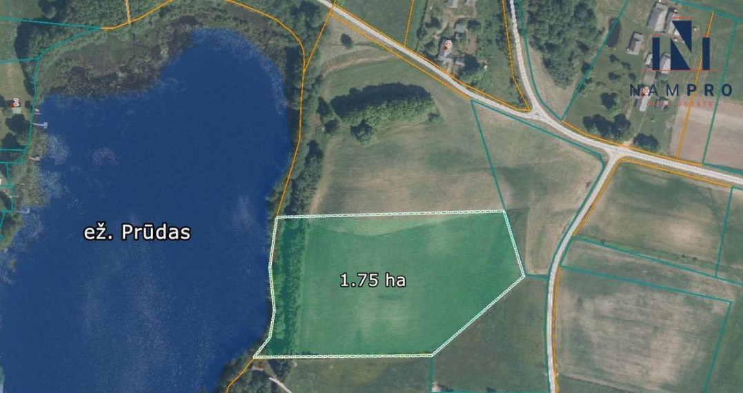 Ignalinos raj., Maksiūnų kaime, prie Prūdo ežero, parduodama 1/2 (1,75 ha) iš 3,5 ha sklypo dalis 25