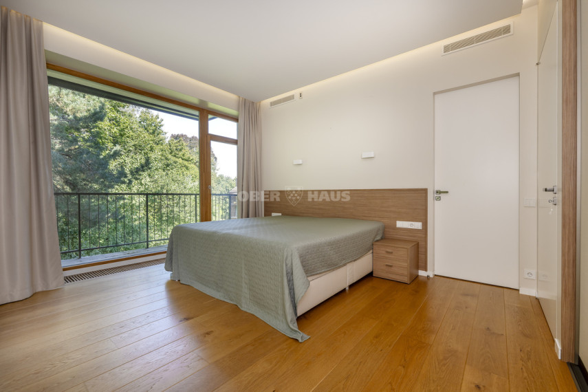 Nuomojamas butas Verkių g., Verkiai, Vilniaus m., Vilniaus m. sav., 142 m2 ploto, 5 kambariai 13