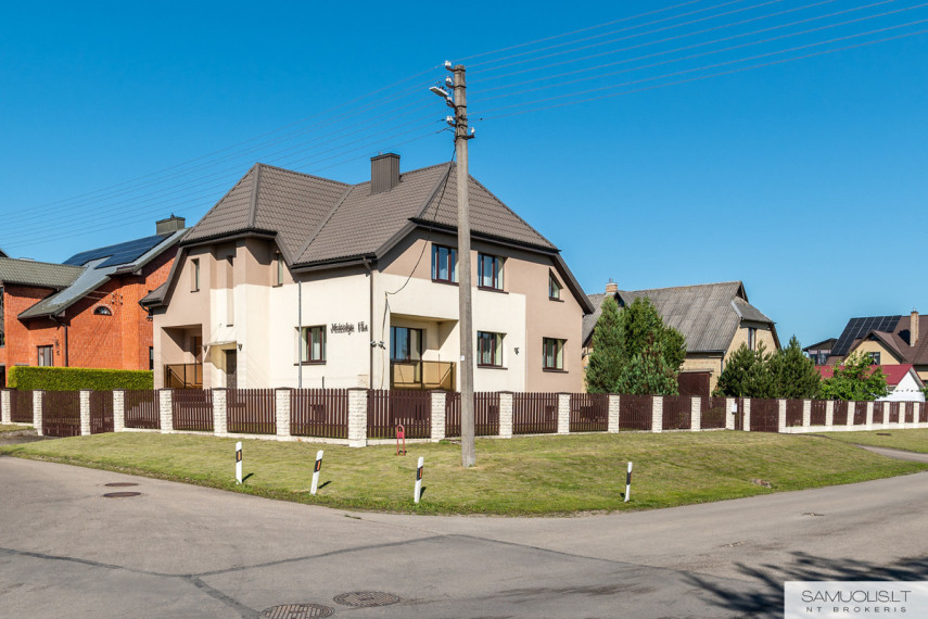 Parduodamas namas Medžiotojų g., Panevėžio m., Panevėžio m. sav., 321 m2 ploto, 2 aukštai 19