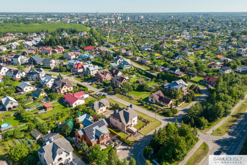 Parduodamas namas Medžiotojų g., Panevėžio m., Panevėžio m. sav., 321 m2 ploto, 2 aukštai 27