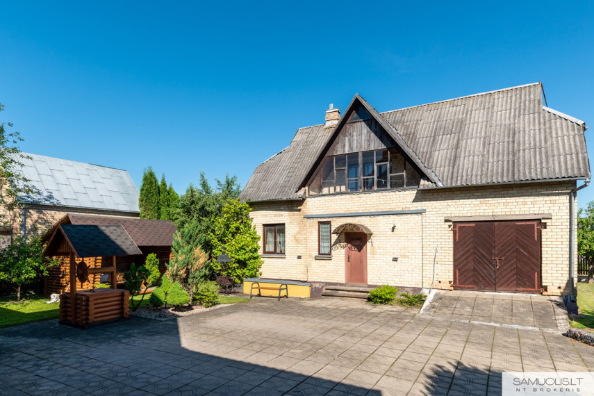 Parduodamas namas Medžiotojų g., Panevėžio m., Panevėžio m. sav., 321 m2 ploto, 2 aukštai 30