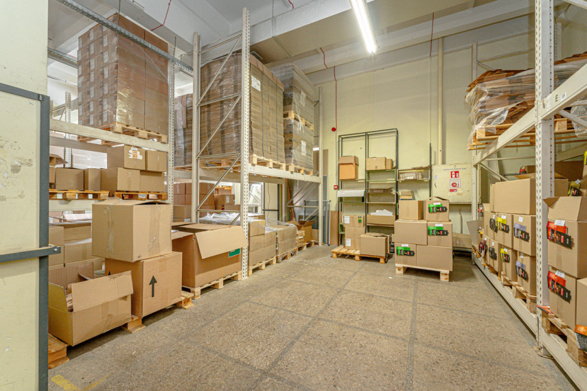Nuomojamos administracinės, gamybinės, paslaugų, prekybos, sandėliavimo patalpos Rodūnios kel., Vilniaus m., Vilniaus m. sav., 1350 m2 ploto 21