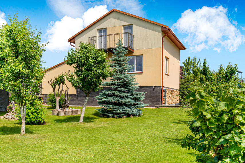 Parduodamas namas Serbentų g., Būdos III k., Trakų r. sav., 127.74 m2 ploto, 2 aukštai 25