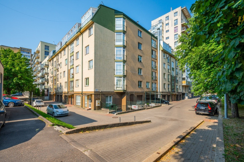 Parduodamas butas Žirmūnų g., Vilniaus m., Vilniaus m. sav., 104 m2 ploto, 4 kambariai 29