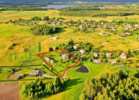 Parduodamas namas Kijėlių k., Molėtų r. sav., 259.00 m² ploto 7 kambariai