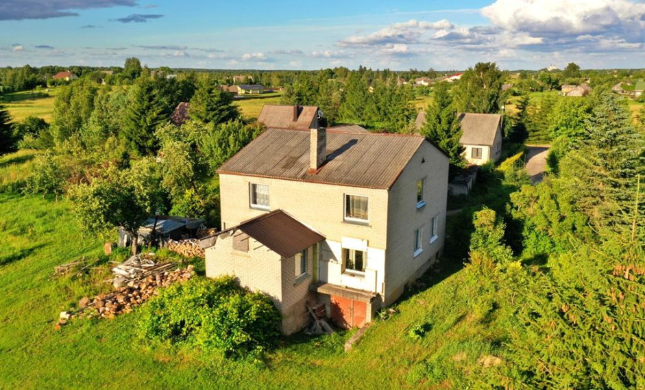 Parduodamas namas Kijėlių k., Molėtų r. sav., 259.00 m² ploto 7 kambariai 4