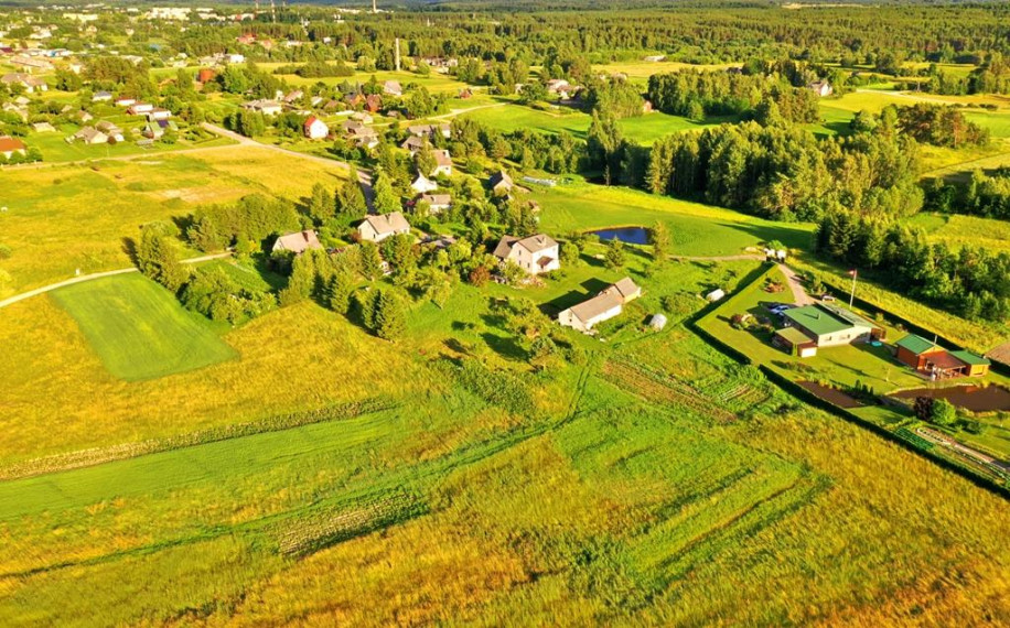 Parduodamas namas Kijėlių k., Molėtų r. sav., 259.00 m² ploto 7 kambariai 9