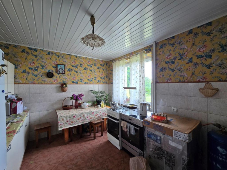 Parduodamas namas Kijėlių k., Molėtų r. sav., 259.00 m² ploto 7 kambariai 16