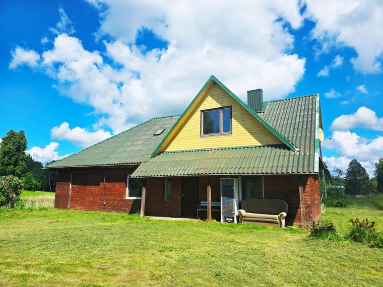 Parduodamas namas Varniškių k., Zarasų r. sav., 164.00 m² ploto 5 kambariai 14