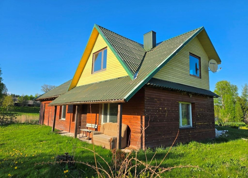 Parduodamas namas Varniškių k., Zarasų r. sav., 164.00 m² ploto 5 kambariai 16