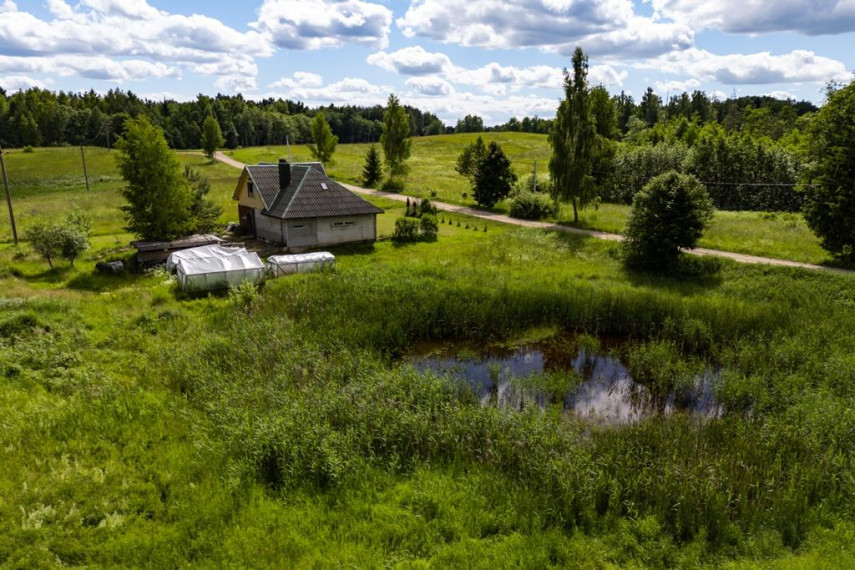 Parduodamas namas Varniškių k., Zarasų r. sav., 164.00 m² ploto 5 kambariai 17