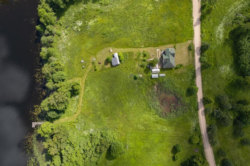 Parduodamas namas Varniškių k., Zarasų r. sav., 164.00 m² ploto 5 kambariai 5