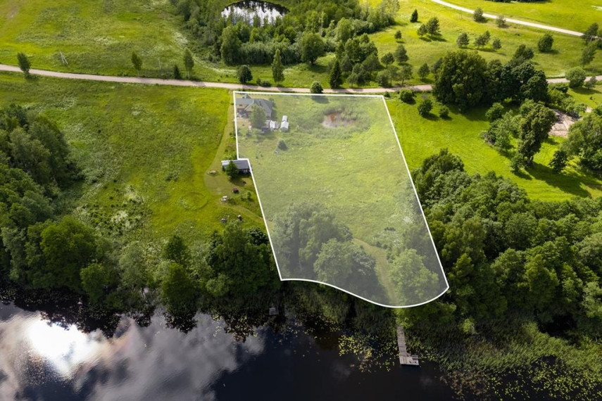 Parduodamas namas Varniškių k., Zarasų r. sav., 164.00 m² ploto 5 kambariai 9