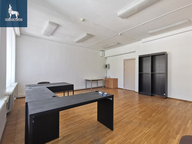 Nuomojamos administracinės patalpos Gedimino pr., Senamiestis, Vilniaus m., Vilniaus m. sav., 47.5 m2 ploto 4