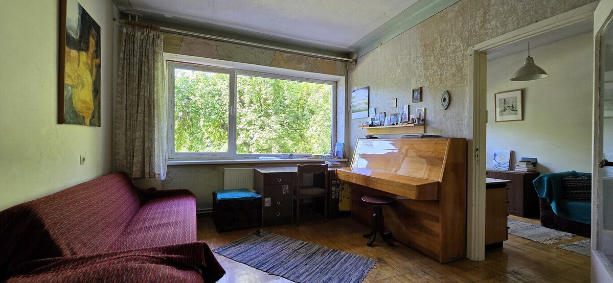 PARDUODAMAS SUBLOKUOTAS NAMAS UKMERGĖS CENTRE — Bažnyčios g. 20B 2