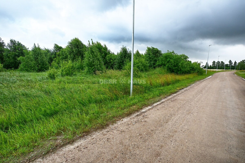 Parduodamas namų valdos paskirties sklypas Kavaliauskų g. , Gerduvėnų k., Klaipėdos r. sav., 10 a ploto 15