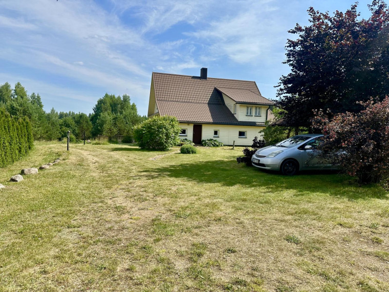 Parduodamas namas Dumblės g., Padumblės k., Švenčionių r. sav., 107 m² ploto 5 kambariai 4