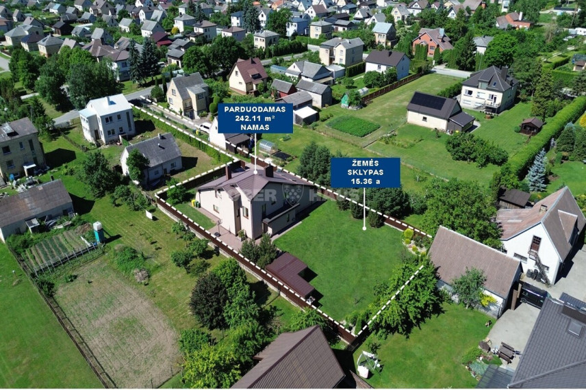 Parduodamas namas Žiburių g., Ginkūnai, Ginkūnų k., Šiaulių r. sav., 242.11 m2 ploto, 2 aukštai 2