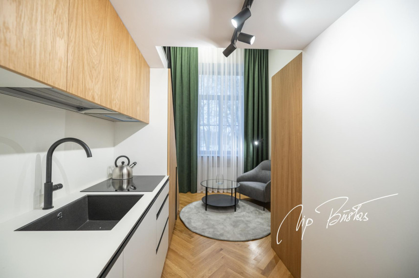Parduodamas butas Kęstučio g., Centras, Kauno m., Kauno m. sav., 25.6 m² ploto 2 kambariai 9