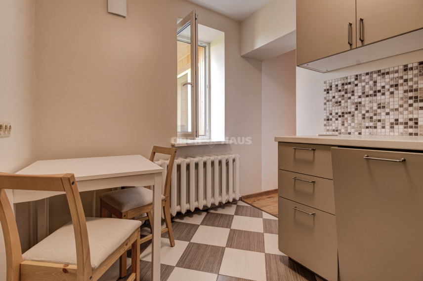 Nuomojamas butas Buivydiškių g. , Šeškinė, Vilniaus m., Vilniaus m. sav., 45.49 m2 ploto, 2 kambariai 12