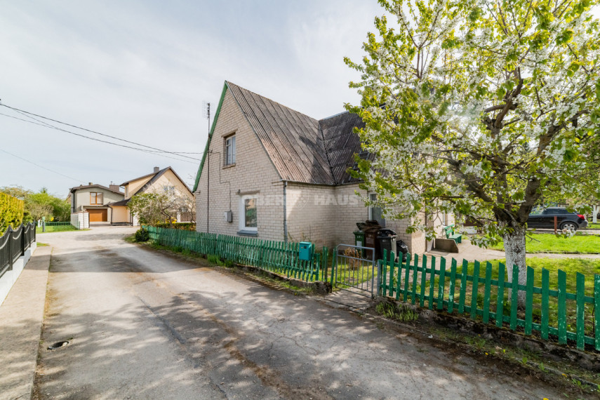 Parduodamas namas Žalioji g., Kuršėnų m., Šiaulių r. sav., 66 m2 ploto, 1 aukštai 34