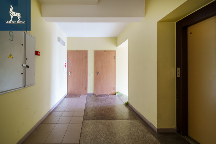 Parduodamas butas Jurgio Matulaičio a., Viršuliškės, Vilniaus m., Vilniaus m. sav., 48 m2 ploto, 2 kambariai 32