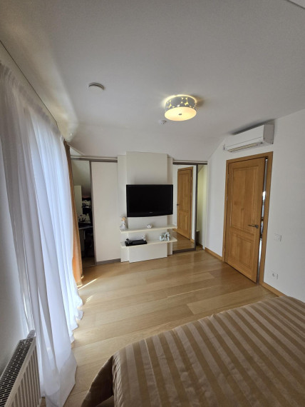 Parduodamas namas Žemynos g., Paviešečių k., Panevėžio r. sav., 196.35 m² ploto 4 kambariai 11