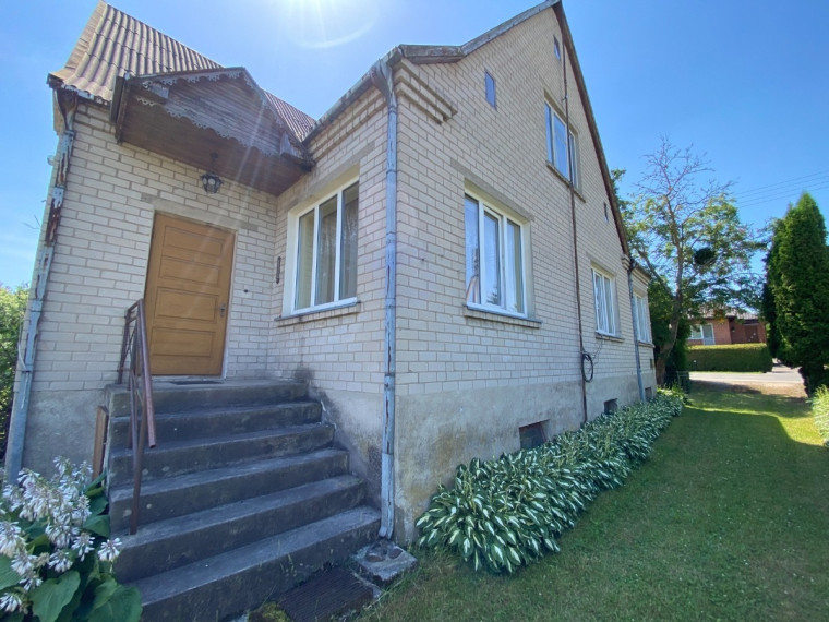 Parduodamas namas J. Basanavičiaus a., Vilkaviškio m., Vilkaviškio r. sav., 184.79 m2 ploto, 1 aukštai 6
