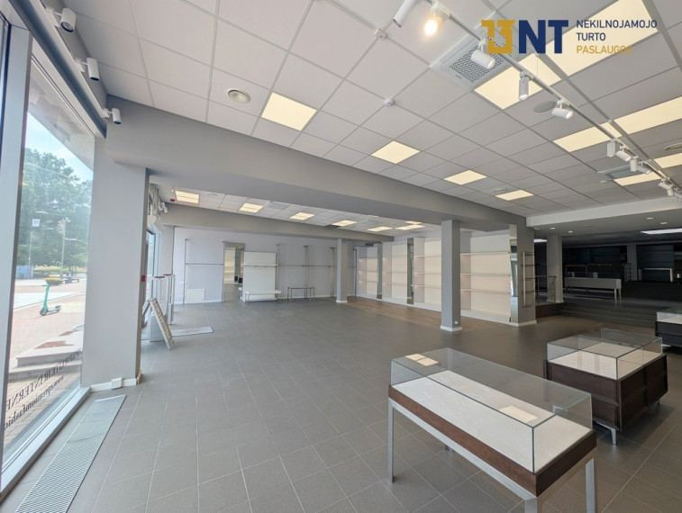 KOMERCINĖS-PREKYBOS PATALPOS ŠIAULIŲ CENTRE, SU RAMPA 6