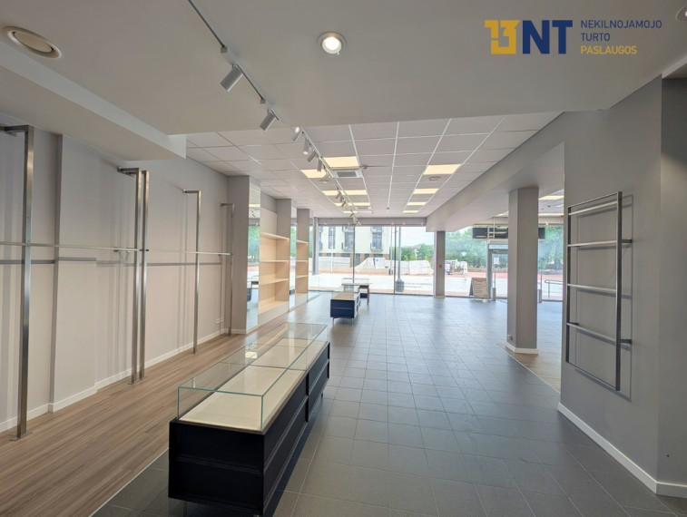KOMERCINĖS-PREKYBOS PATALPOS ŠIAULIŲ CENTRE, SU RAMPA 8