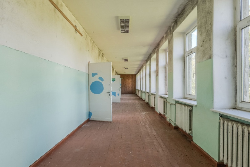 Parduodamos kitos paskirties, paslaugų, prekybos patalpos Nepriklausomybės g., Tenenių mstl., Šilalės r. sav., 845.37 m2 ploto 2