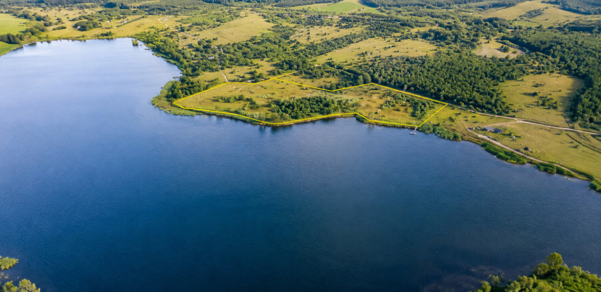 Parduodamas sklypas su statiniais, Svirkų k., 660 a ploto 1