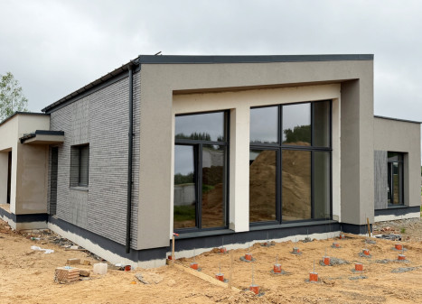 Parduodamas namas Ežero g., Didžiasalio k., Vilniaus r. sav., 180 m2 ploto, 1 aukštai Parduodamas namas Ežero g., Didžiasalio k., Vilniaus r. sav., 180 m2 ploto, 1 aukštai