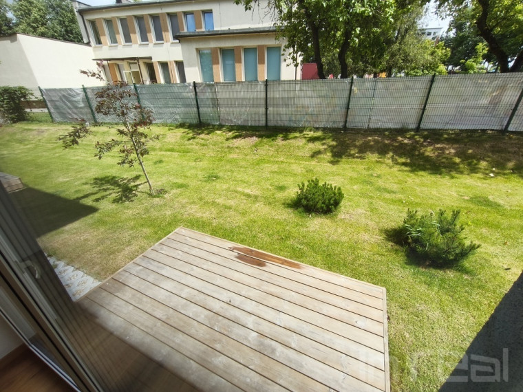 PARDUODAMAS PILNAI ĮRENGTAS BUTAS SU TERASA NAUJAME, IŠSKIRTINĖS KOKYBĖS NAME, UTENOS CENTRE 3