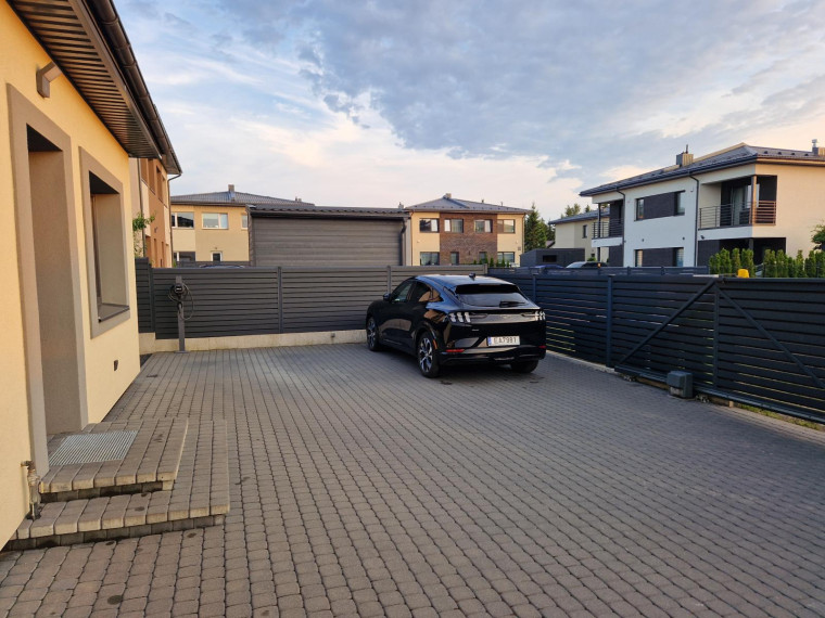 Parduodamas namas Teleičių k., Kauno r. sav., 132.00 m² ploto 4 kambariai 45