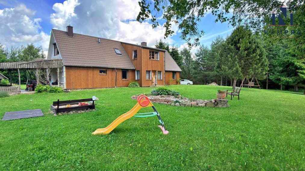 Rokiškio raj., Pakriaunio k., parduodama didelė sodyba su tvenkiniu, šilauogių ir smidrų ūkiu 36