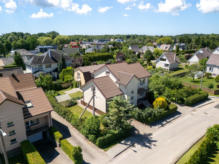 Parduodamas namas Žiburių g., Gargždų m., Klaipėdos r. sav., 235 m2 ploto, 2 aukštai 54