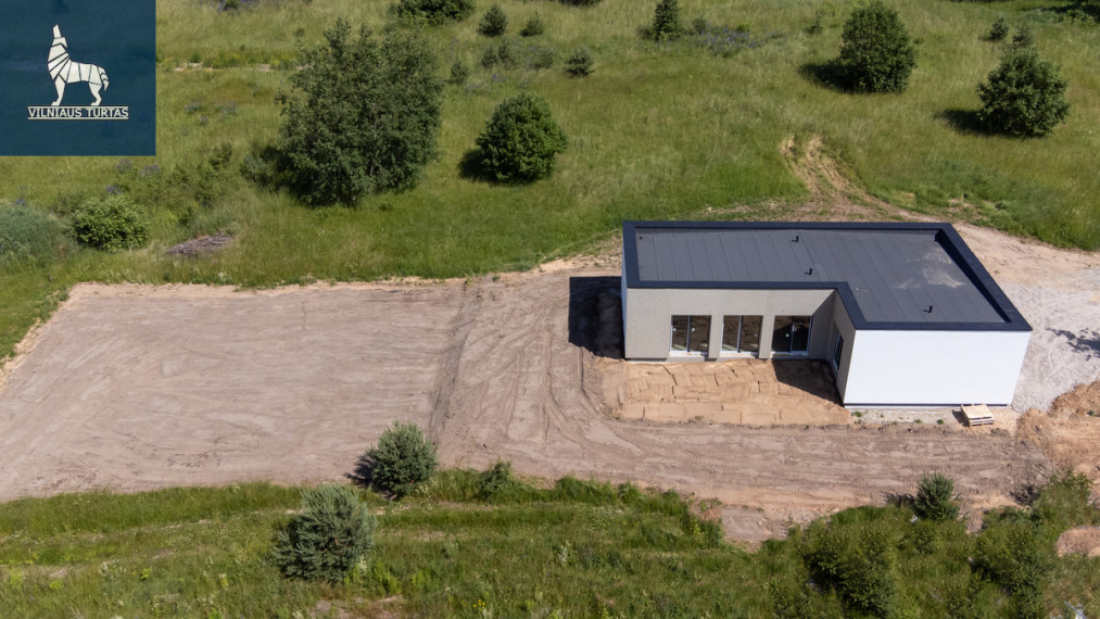 Parduodamas namas Vilniaus m. sav., Nemėžio k., Lenktoji g., 131 m2 ploto, 1 aukštai 10