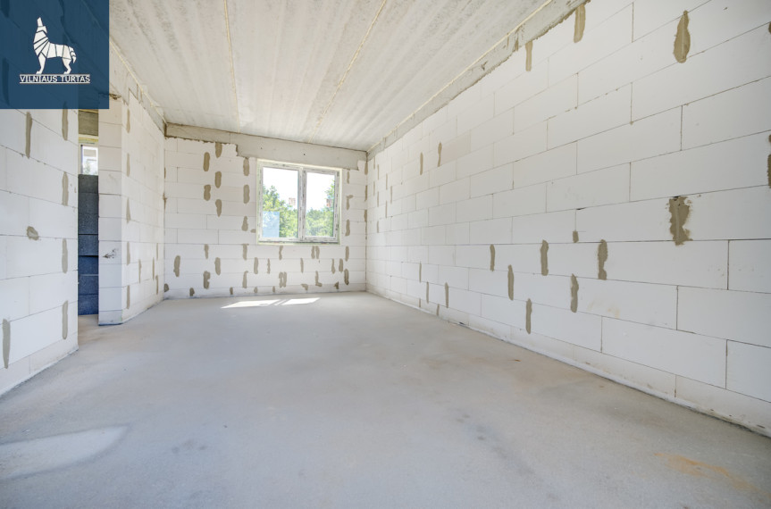 Parduodamas namas Vilniaus m. sav., Nemėžio k., Lenktoji g., 131 m2 ploto, 1 aukštai 12