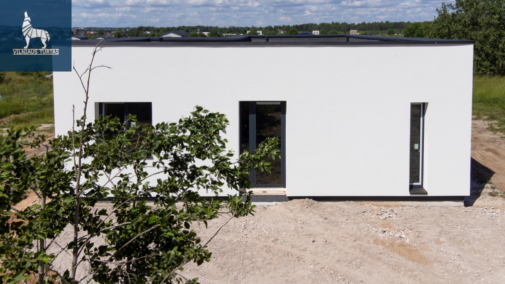 Parduodamas namas Vilniaus m. sav., Nemėžio k., Lenktoji g., 131 m2 ploto, 1 aukštai 25