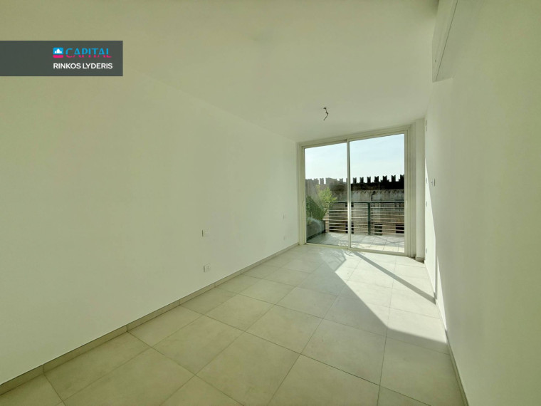 Parduodami 4 kambarių 102 kv. m. apartamentai su vaizdu į jūrą Borghetto Santo Spirito, Ligūrija (Šiaurės Italija) 12