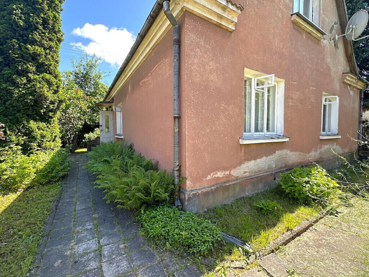 PARDUODAMAS PIRMASIS NAMO AUKŠTAS ŠVYTURIO G. 18, PANEVĖŽYJE 2