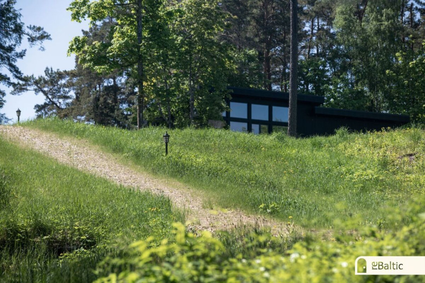 Parduodamas namas Ežerų g., Kaulakių k., Molėtų r. sav., 635.6 m2 ploto, 2 aukštai 27