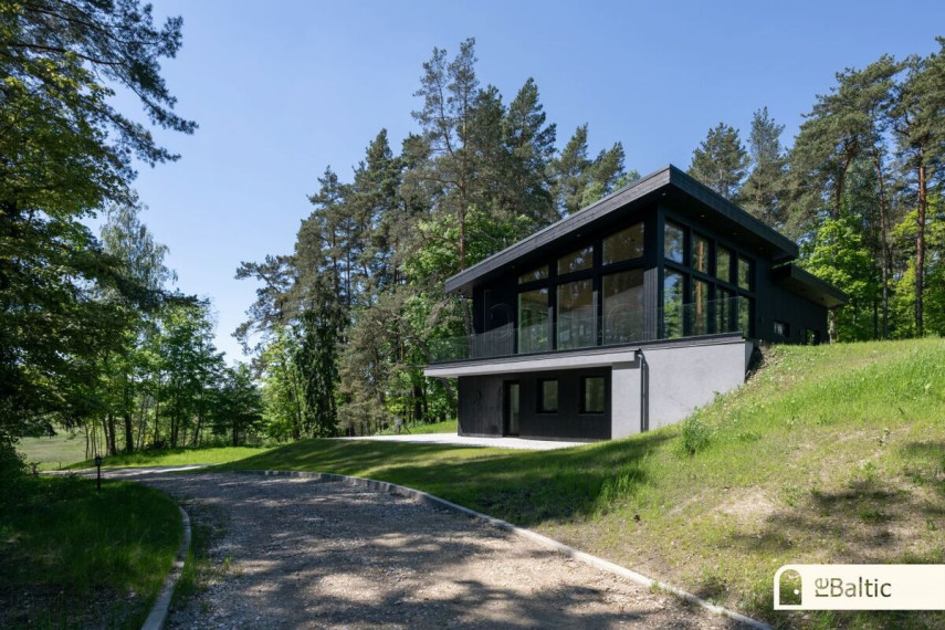 Parduodamas namas Ežerų g., Kaulakių k., Molėtų r. sav., 635.6 m2 ploto, 2 aukštai 29