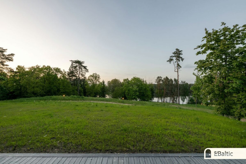 Parduodamas namas Ežerų g., Kaulakių k., Molėtų r. sav., 635.6 m2 ploto, 2 aukštai 47