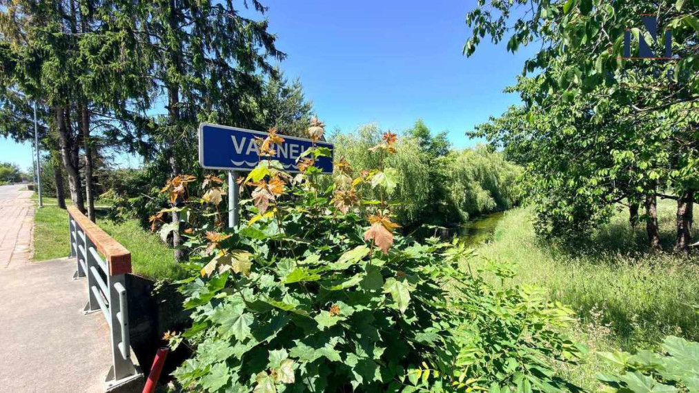 Telšių rajone, Varniuose, parduodamas gyvenamasis namas 26