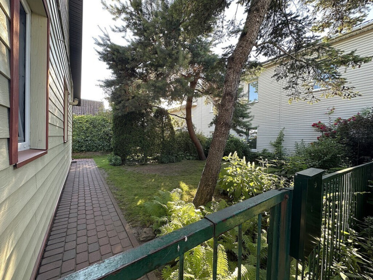 PARDUODAMA KOKYBIŠKAI SUREMONTUOTA NAMO DALIS SU NUOSAVO KIEMO DALIMI PANEVĖŽIO CENTRE, J. BASANAVIČIAUS G. 24 3