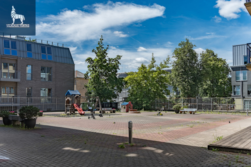 Parduodamas butas Bebrų g., Žvėrynas, Vilniaus m., Vilniaus m. sav., 126 m2 ploto, 3 kambariai 36