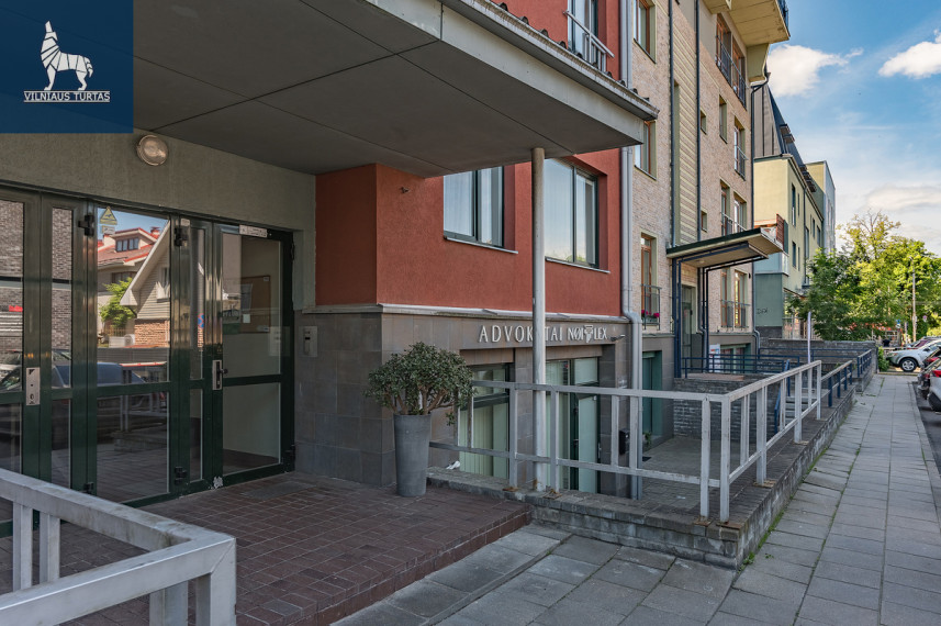 Parduodamas butas Bebrų g., Žvėrynas, Vilniaus m., Vilniaus m. sav., 126 m2 ploto, 3 kambariai 38